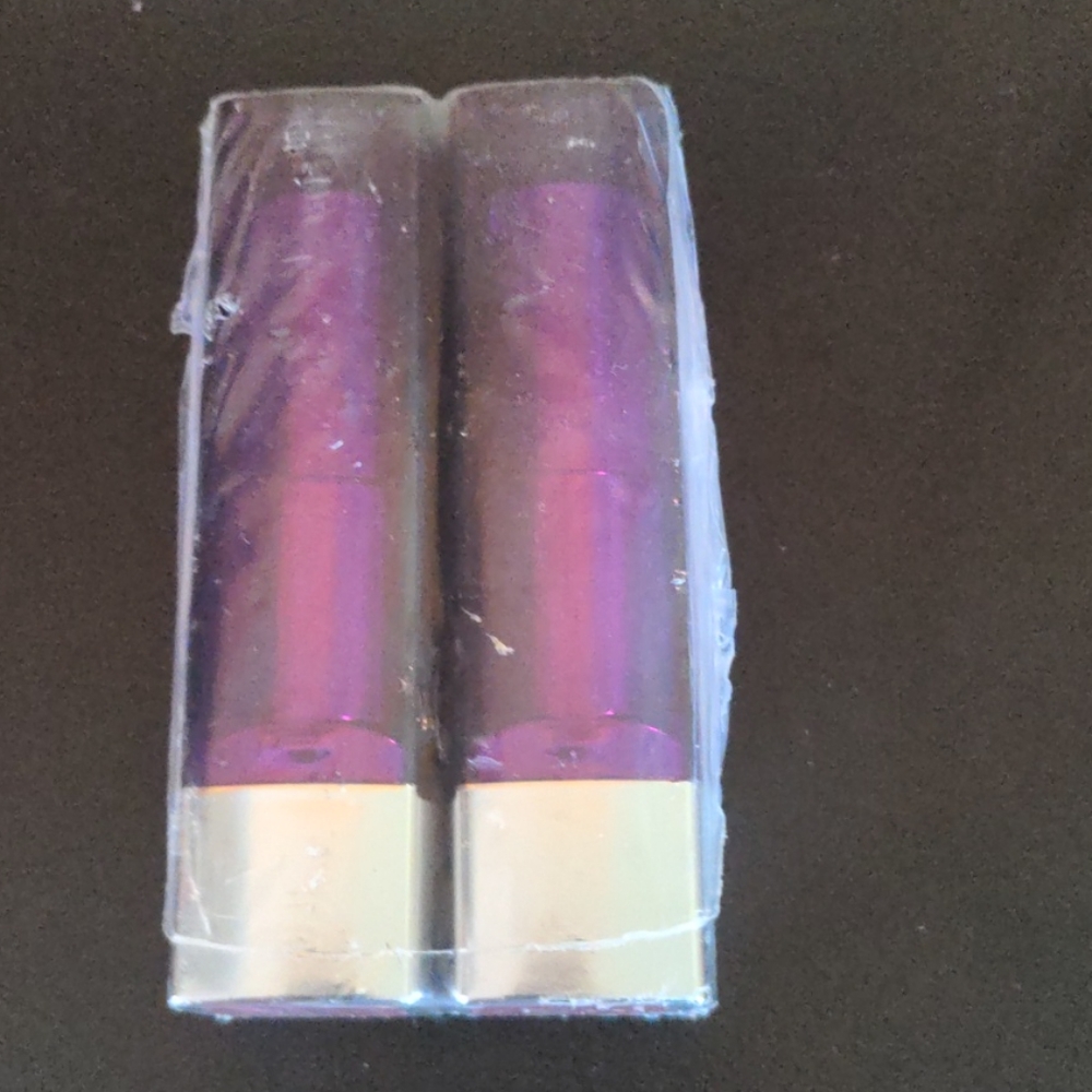 Rimmel Moisture Renew 200 (Latino) NWT